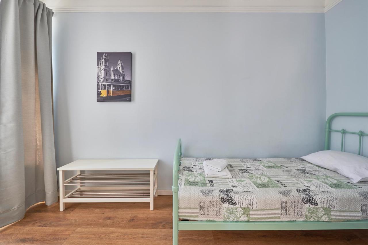 Elegant Riverview In Historical Lissabon