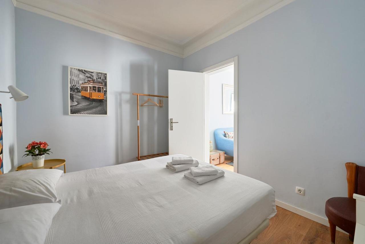 Elegant Riverview In Historical Lejlighed