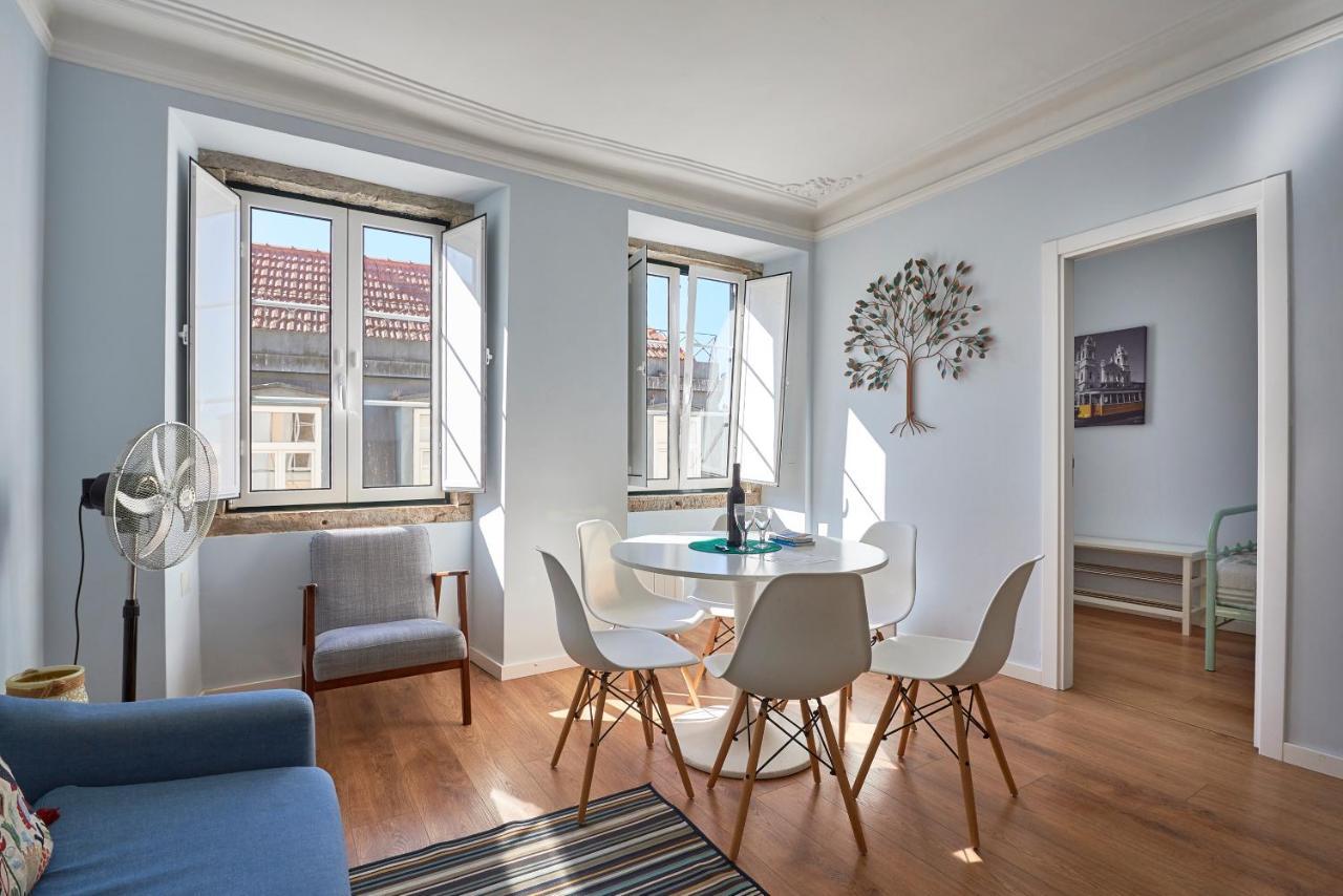 Elegant Riverview In Historical Lejlighed Lisboa