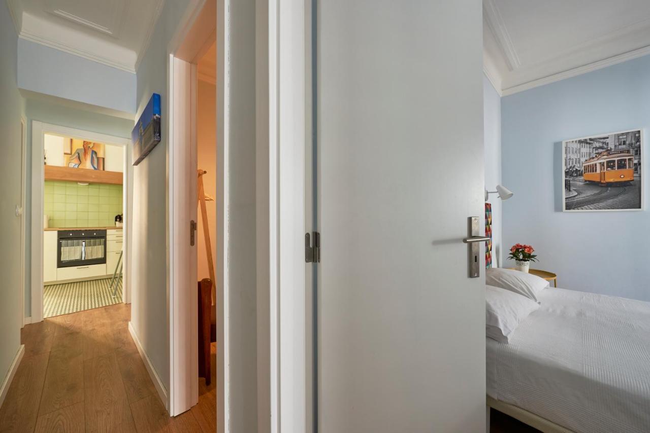 Elegant Riverview In Historical Lejlighed